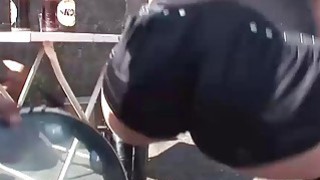 女僕主播床上猥亵小叮噹自慰 看那逼逼好像很紧