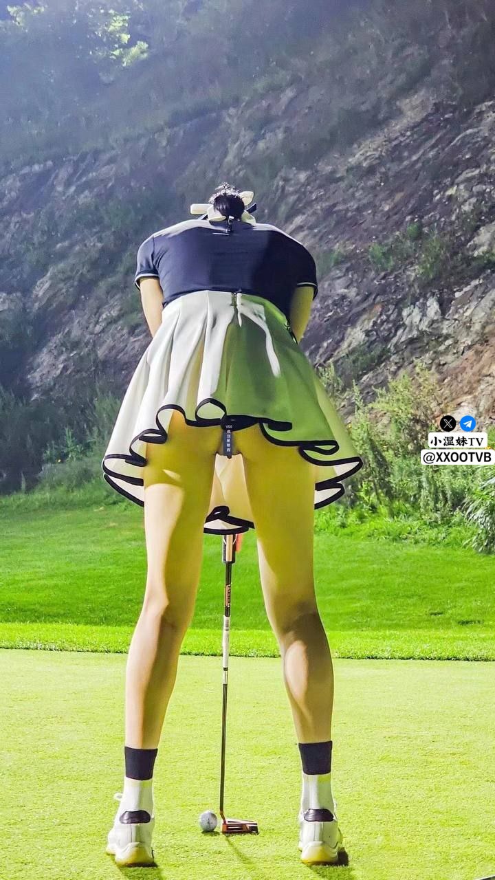 對不上學的性慾魔怪全力盡職的美尻女教師 黑川蓳